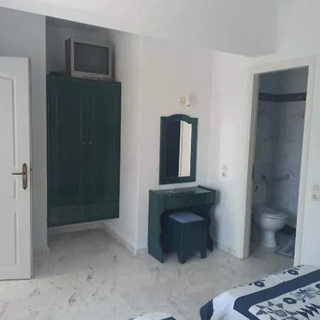 Aparthotel Messinis Skiathos Town